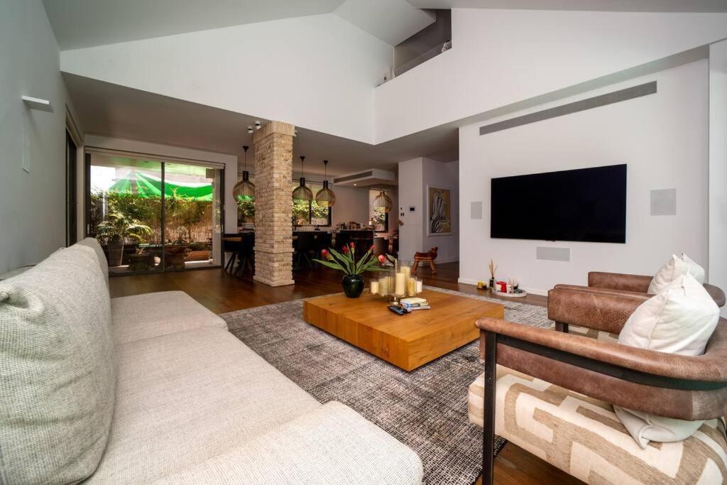 Private Vacation Villa Ramat HaSharon Exterior foto
